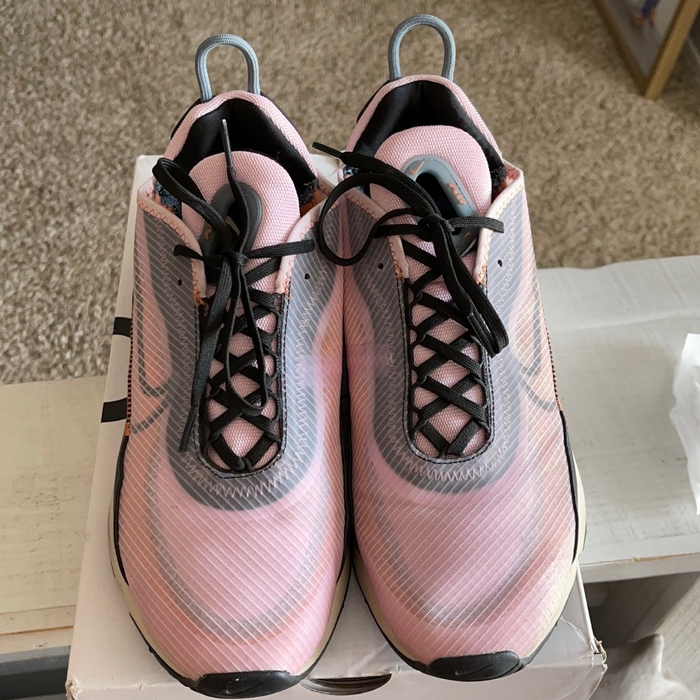 Nike 2090